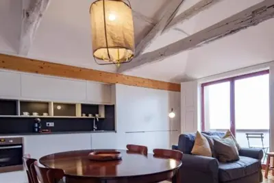 Image de Two Bedroom Penthouse