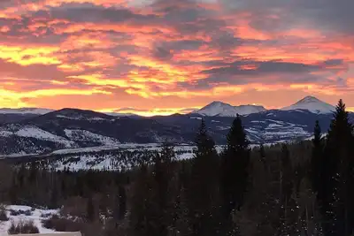 Image de Beautiful Condo With Mountain Views