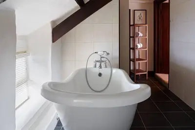 Image de Ivy Cottage - a spacious but cosy cottage for two (+cot) and exceptional leisure facilities