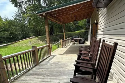 Image de Hidden Gem of Sevierville 💎 Private, Peaceful & Close to It All