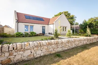 Image de Beautiful Modern Cottage in Heart of Charming Village