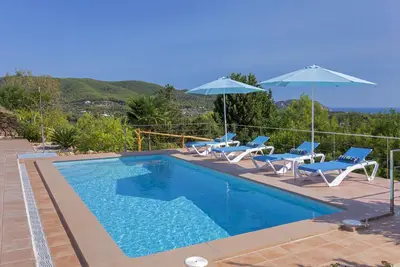 Image de Charming villa with pool. Can Toni Mateu.