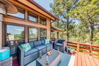 Image de Windy Pines-Spacious Mtn cabin/ Views/ Alto Cc