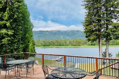 Image de Amazing! Lake Cascade - Waterfront
