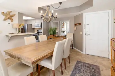 Image de Oceanfront Condominium with Great Amenities