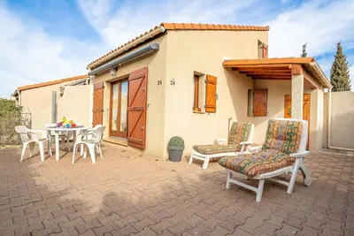Image de Joli appartement pour 4 personnes avec climatisation, piscine, Wifi, Tv et terrasse