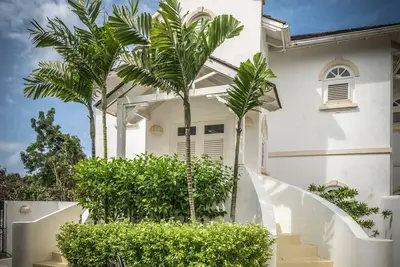 Image de Sugar Hill Villa, Views, Mins To Holetown & Beach / Beach Club Membership