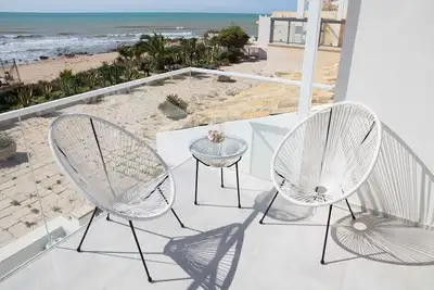 Image de Vacation home facing the sea