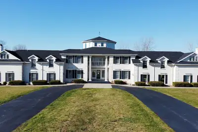 Image de Eagle Isle South Wing on the Sandusky River w/ short drive to Cedar Point