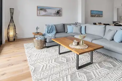 Image de Beachfront Bliss: Luxury in Rye with Stunning Views