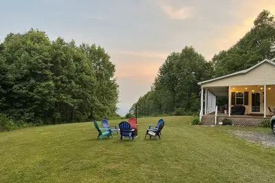 Image de Relaxing home in Linville Falls - Doe Hill Retreat