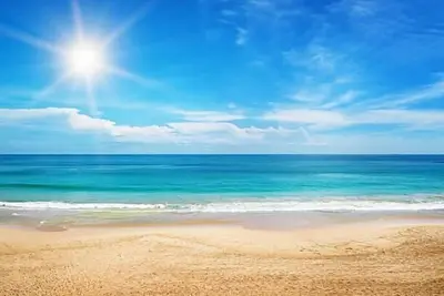 Image de 3 Bed - Sleeps 6 - Air-Con - Free Parking