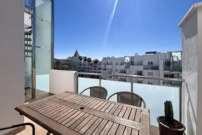 Image de R. Marine Ii 434 - Piso con piscina