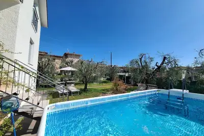 Minerva Holidayhome - Mimosa Apartment