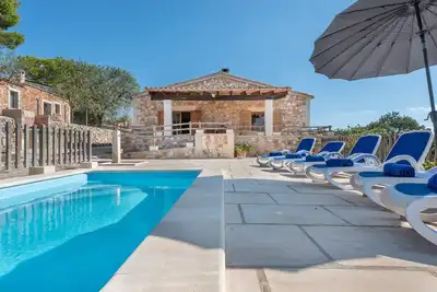 Image de Finca rustique \"Saresta den Rumbet\" avec piscine, jardin, terrasse et Wi-Fi