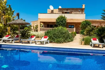 Image de Country house with pool and beautiful views
