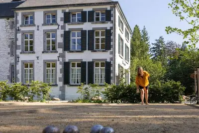 Image de Maison-tour originale dans un château du XVIe sièc