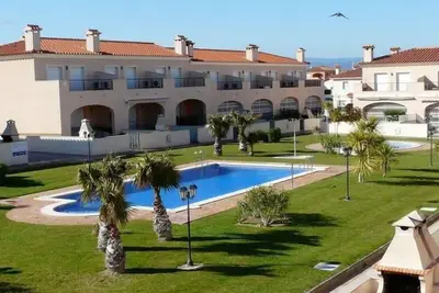 Image de Maison de vacances Miami-Platja pour 1 - 9 personnes avec 3 chambres à coucher - Maison mitoyenne