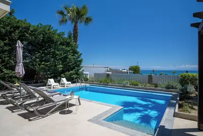 Beachfront Villa Alexandra