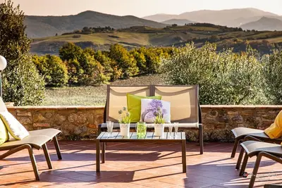 Image de Villa with Pool in Splendid Panoramic Position - ideal for families or groups