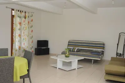 Image de Charmant bas de villa 107m2