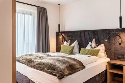 Appartement \"Saslonch\" près de Seiser Alm avec vue sur les montagnes, Wi-Fi, terrasse et jardin