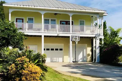 Image de Lake View Howell Cottage on Crooked Lake