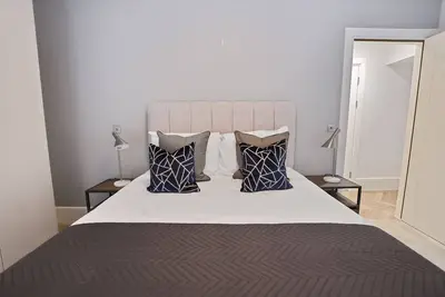 Image de Victoria House by Aeria Apartments