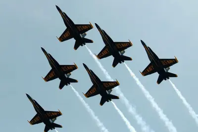 Image de \"Dreams upon Weems\"  Waterfront Cottage on Weems Creek in Annapolis