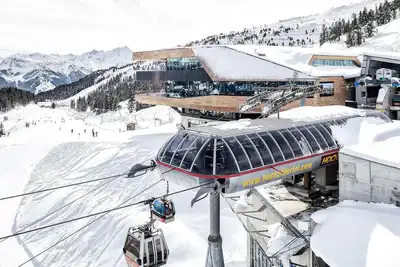 Image de Chalet ski-in ski-out avec sauna privé