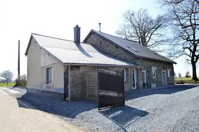 Image de Maison de vacances א Gouvy avec terrasse