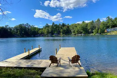 Image de Beautiful Cottage on Spread Eagle Chain of Lakes