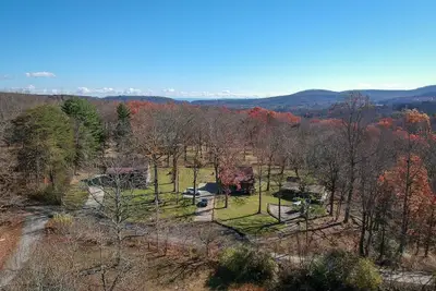 Image de Valentine Drive Cabin 2