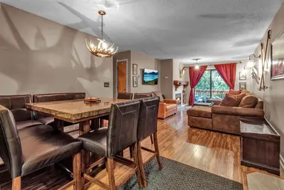 Image de Ski In/ Ski Out, 3 Bedroom & 2 Bath Holiday Valley Condo