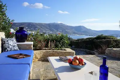 Image de Blue Paradise: Comfy Beach Villa walking distance to the sea / pool access