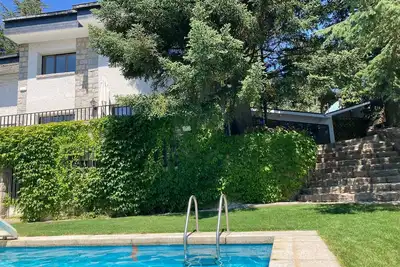 Image de Large villa with pool in Navacerrada