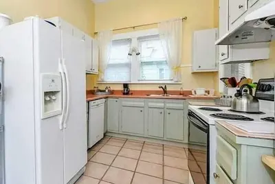 Image de Relax near thrills! One bedroom retreat, quick 10 min ride to Kings Island.