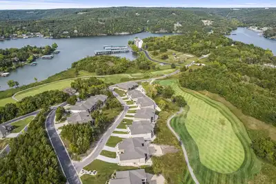 Image de Old Kinderhook Resort & Spa Newer 4br 3ba Villa On 12th Green Golfing & Boating