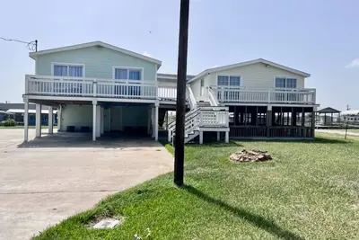 Image de Gotta get away? Fishing, kayaking, or just spending the day at the beach.