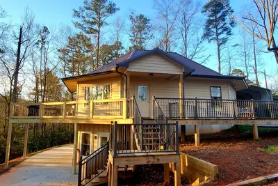 Image de Escape to the lake!