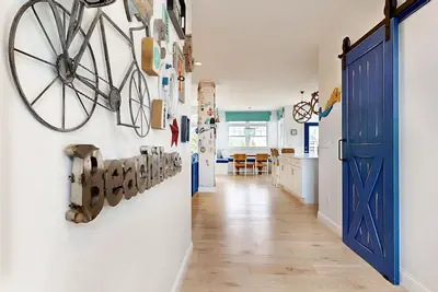 Image de Family Tides by Bayley Vacation Rentals