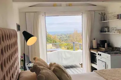 Image de 30% Off! Malibu Charming Suite • Ocean View • King Bed