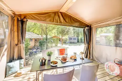 Image de Lodge Safari 3 pièces 4 personnes ***