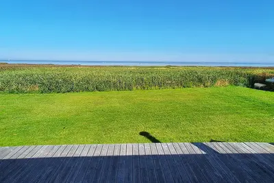 Image de Beautiful house with great views, activity rooms, Wlan and oven