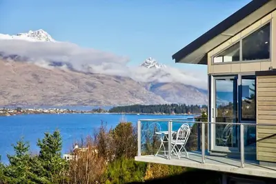 Image de Bluewater Views | Hot Tub | Bbq | Views