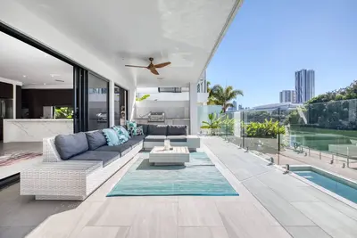 Image de Beautiful family home in Broadbeach