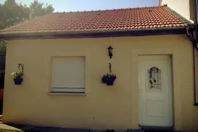 Image de Charmant Gîte à Étain, Tout Inclus, Proche Verdun avec Terrasse et Parking