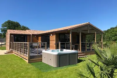 Image de L'Ecrin du Breuil - Chalet le Joyau Piscine Privée Jacuzzi Terrain de Pétanque