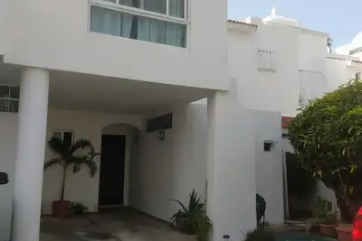 Image de Beautiful home on the hotel zone