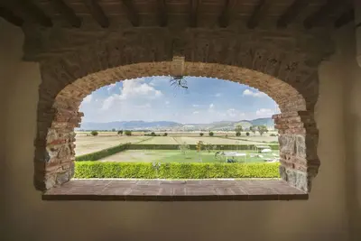 Image de Apartment with porch and balcony overlooking Cortona